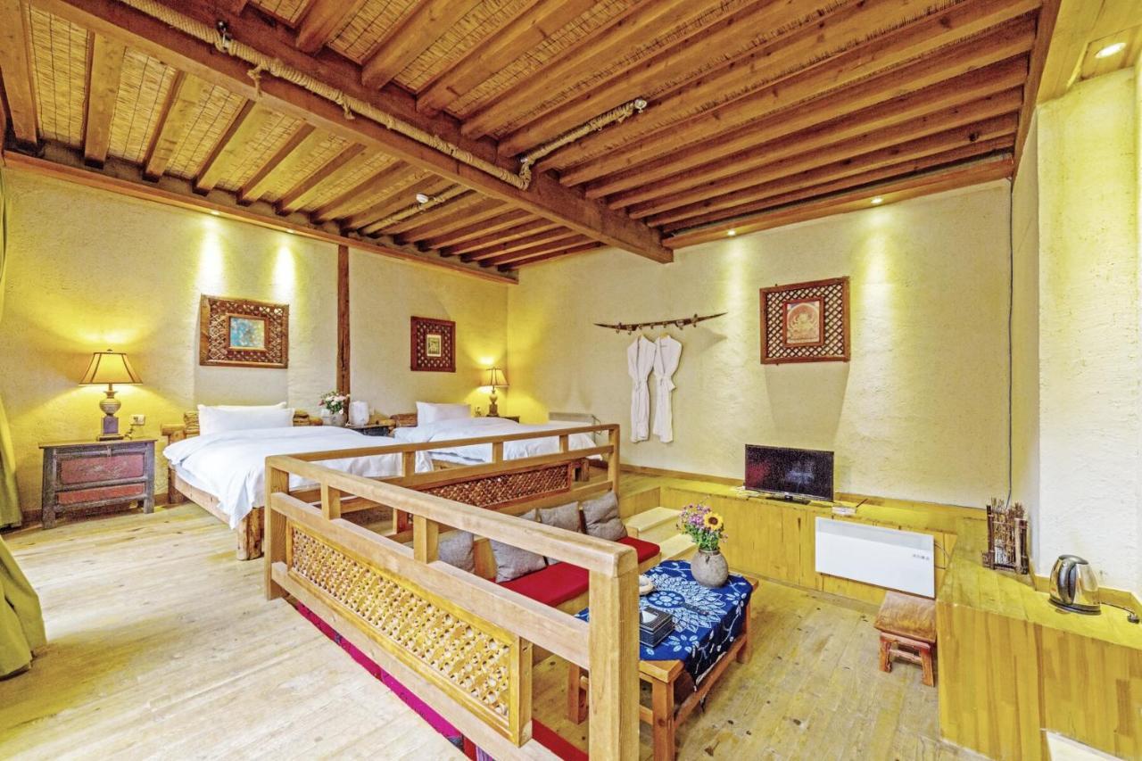 Lijiang Shuhe Yuefeng Resort Hotel Экстерьер фото